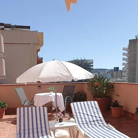 Cozy And Sunny Penthouse Fira Bcn *